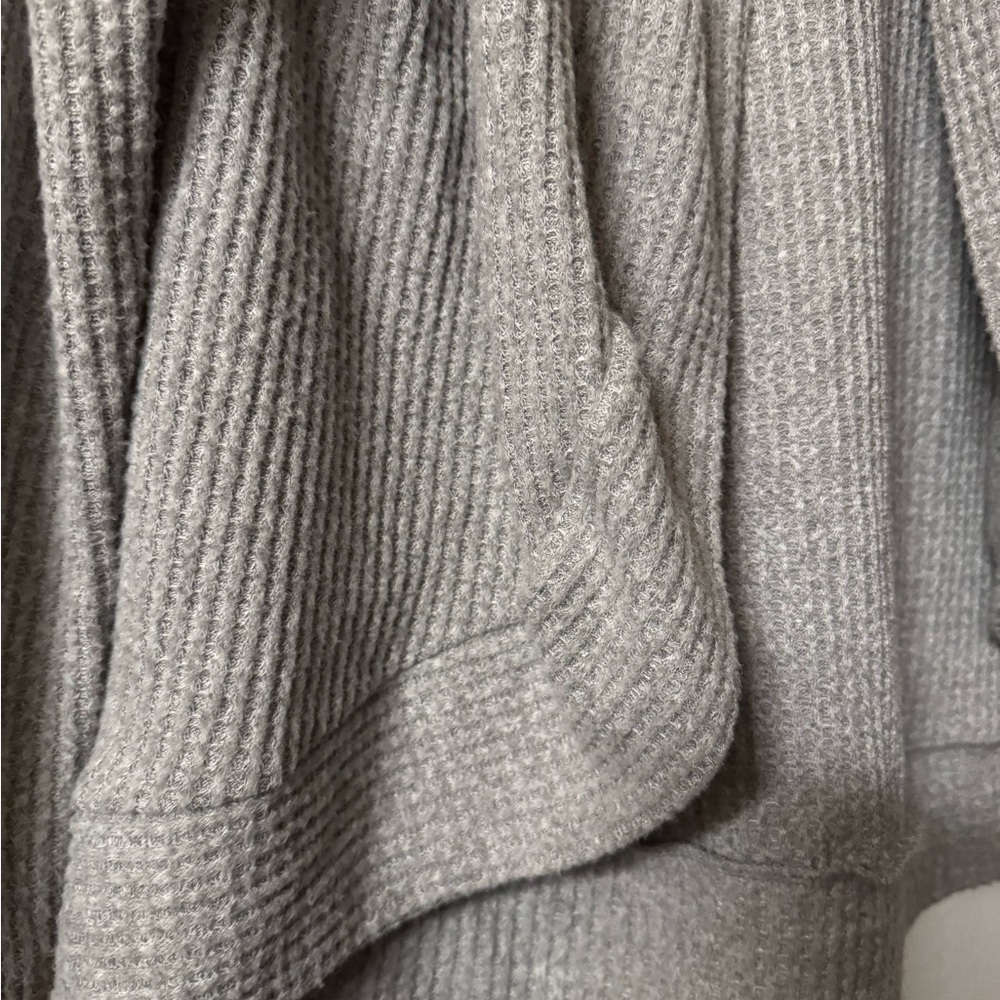 Peyton Primrose Gray waffle knit Women's open front Cardigan - Picture 4 of 5